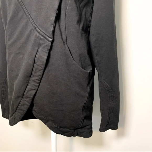 Lululemon Athletica That’s a Wrap Jacket - Picture 10 of 14